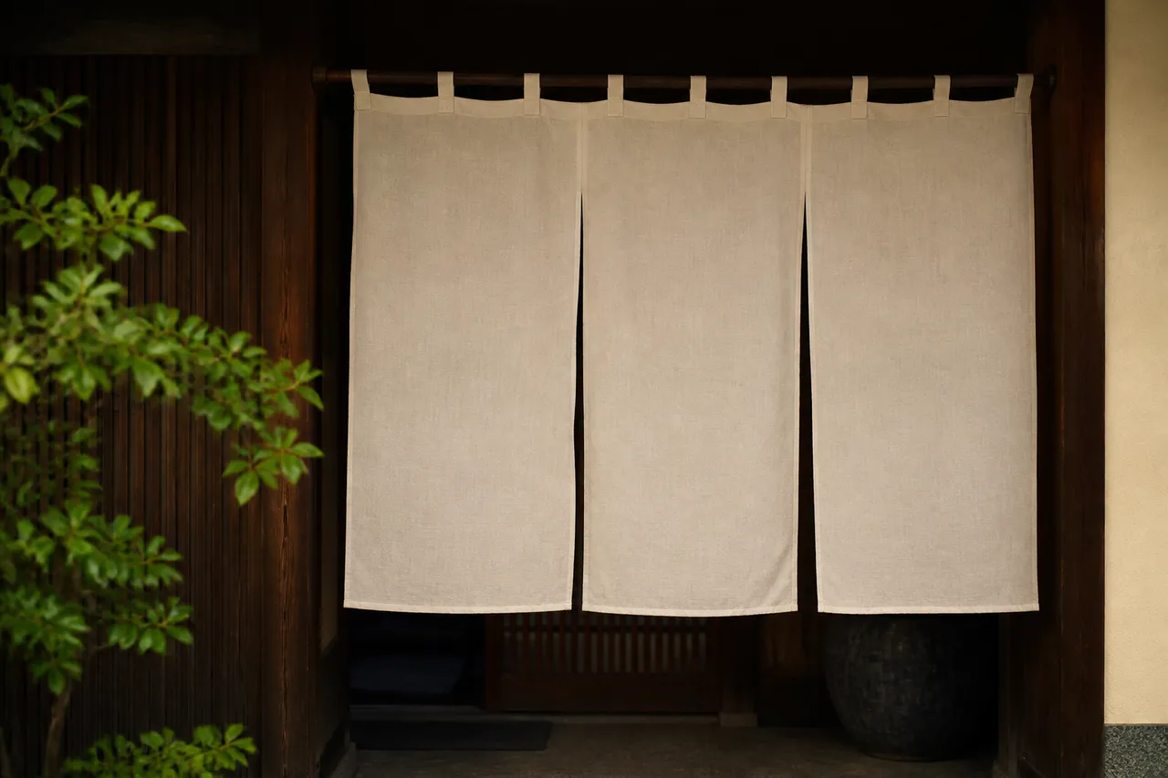 Noren japonais pour une décoration japonaise maison